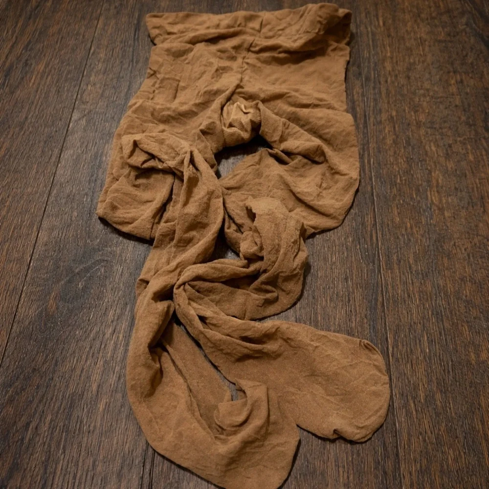 Cabin Crew Pantyhose | Nylons | Stockings - Picture 2 of 4